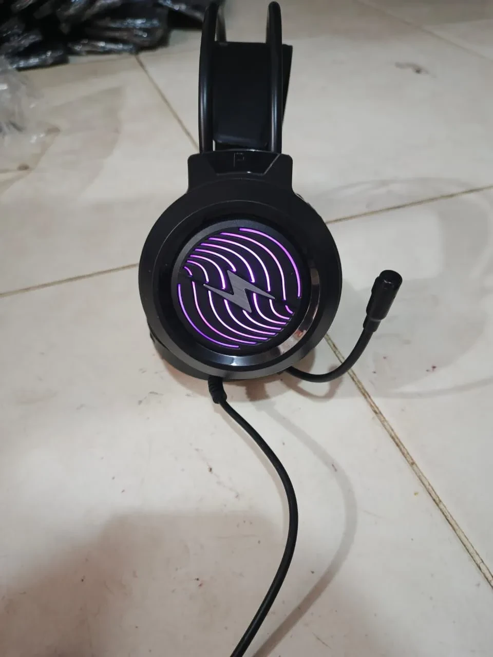 HYT9 Wireless Over-Ear Headphones