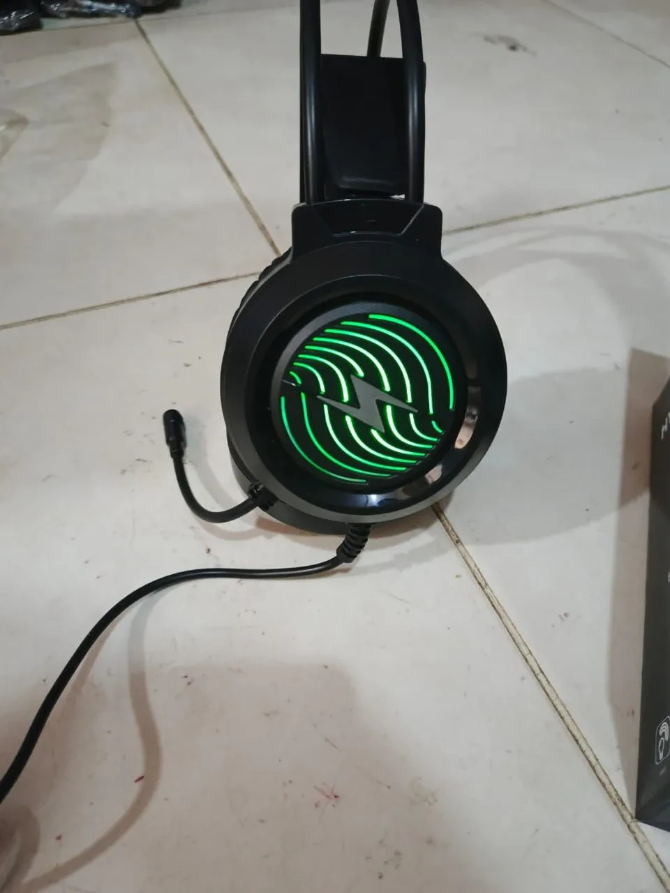 HYT9 Wireless Over-Ear Headphones